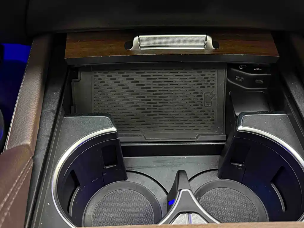 Mercedes-Benz GLE 2020 — фото 10