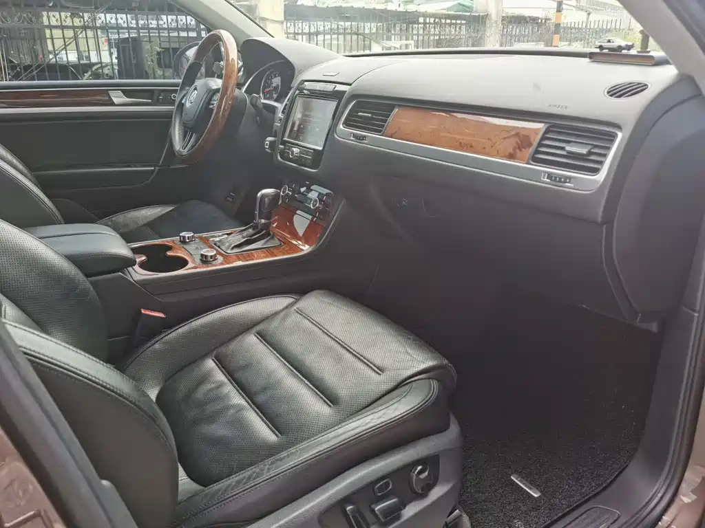 Volkswagen Touareg 2011