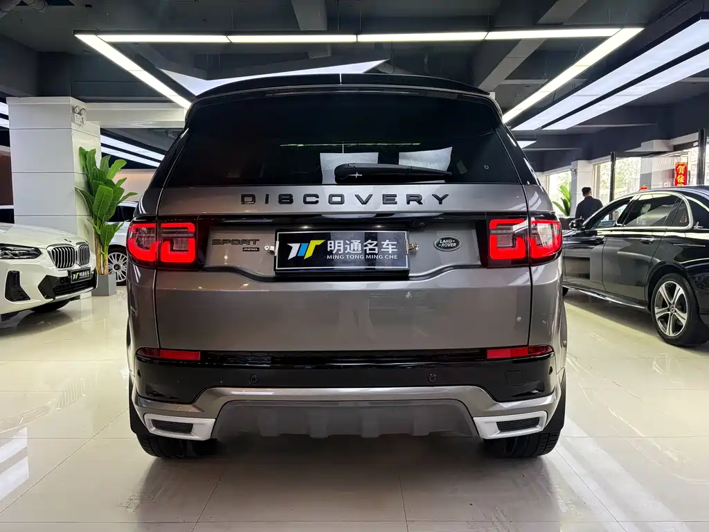 Land Rover Discovery Sport 2022 — фото 3