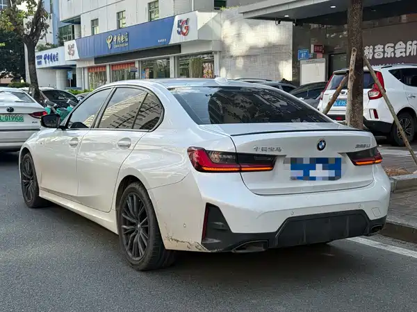 BMW 3 Series 2023
