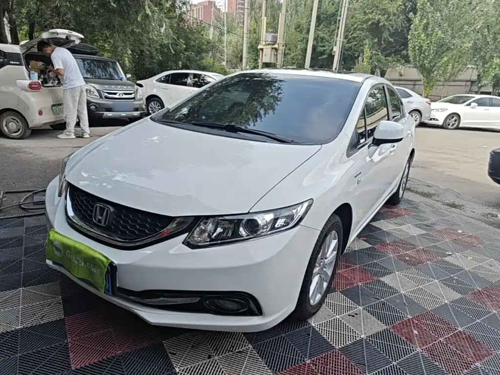 Honda Civic 2016 — фото 1