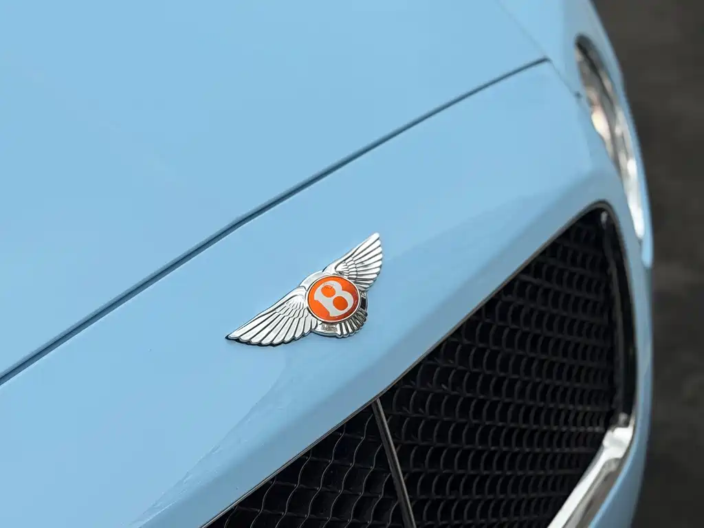 Bentley Continental 2014 — фото 12
