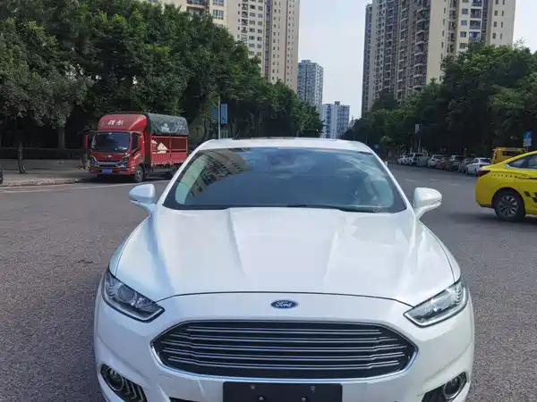 Ford Mondeo 2013