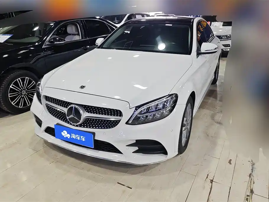Mercedes-Benz C-Class 2020