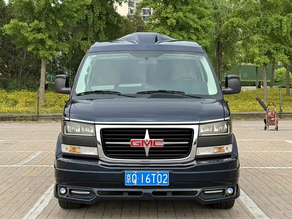 GMC Savana 2014 — фото 2