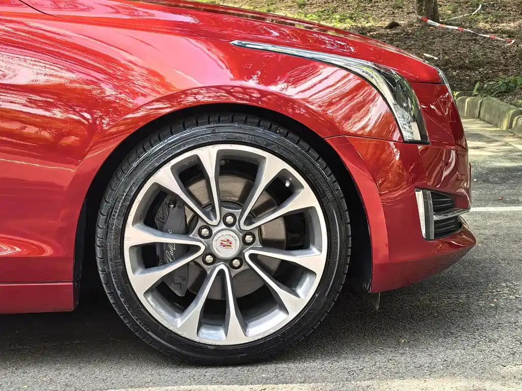 Cadillac ATS-L 2015 — фото 20