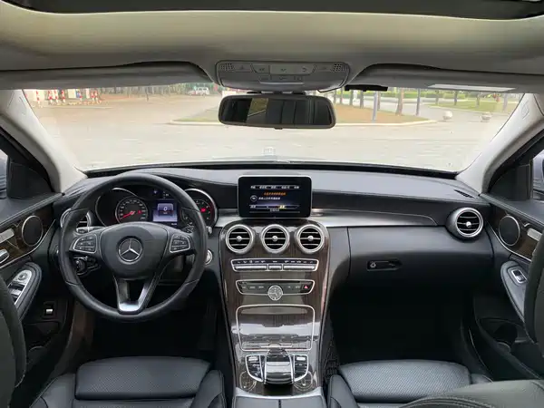 Mercedes-Benz C-Class 2016