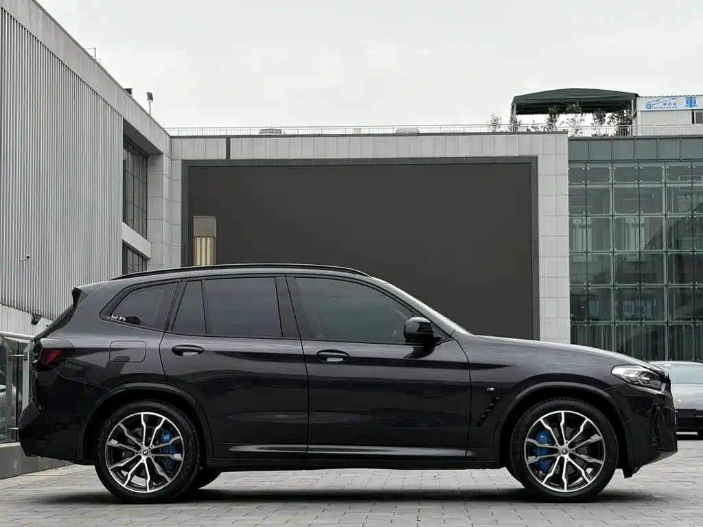 BMW X3 2022 — фото 3
