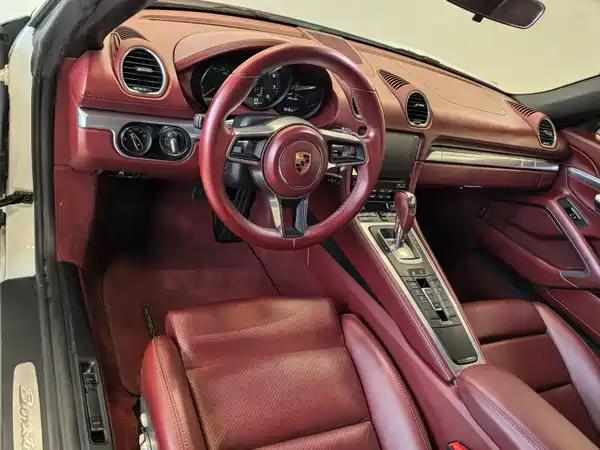 Porsche 718 2018