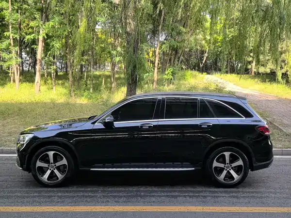 Mercedes-Benz GLC 2022