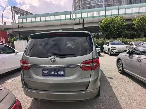 Buick GL8 2014