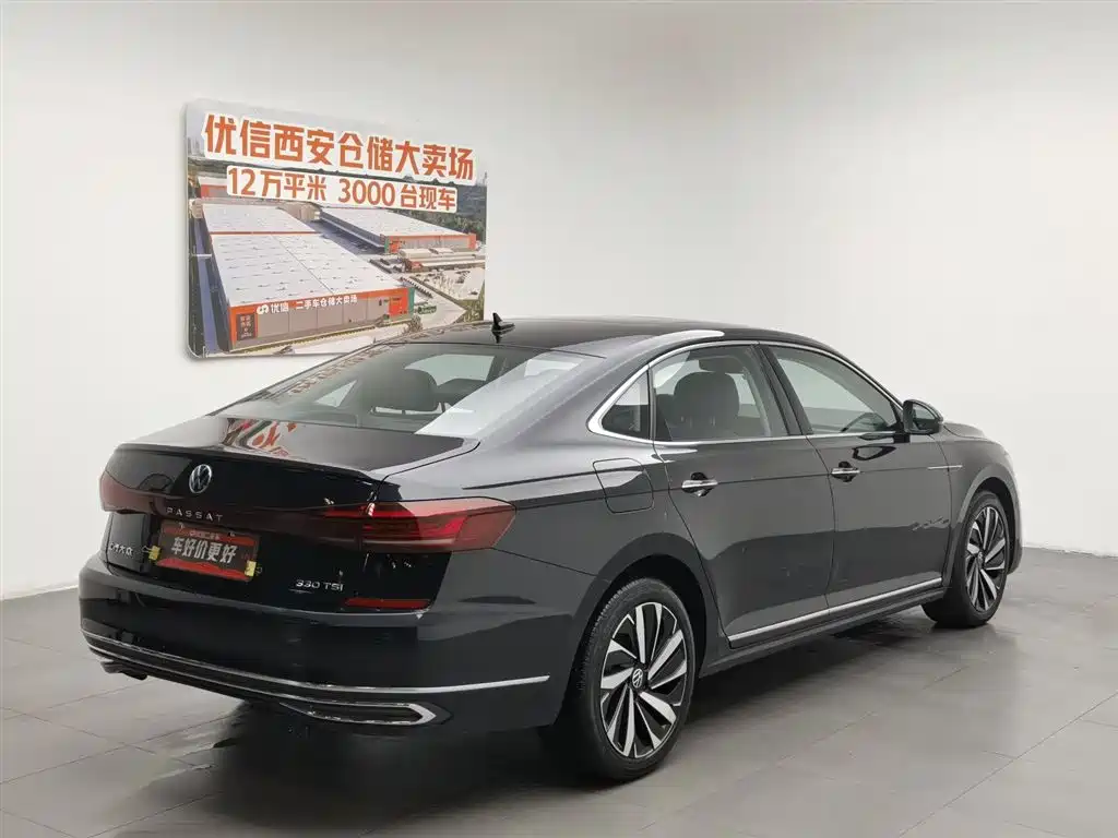 Volkswagen Passat 2022 — фото 2