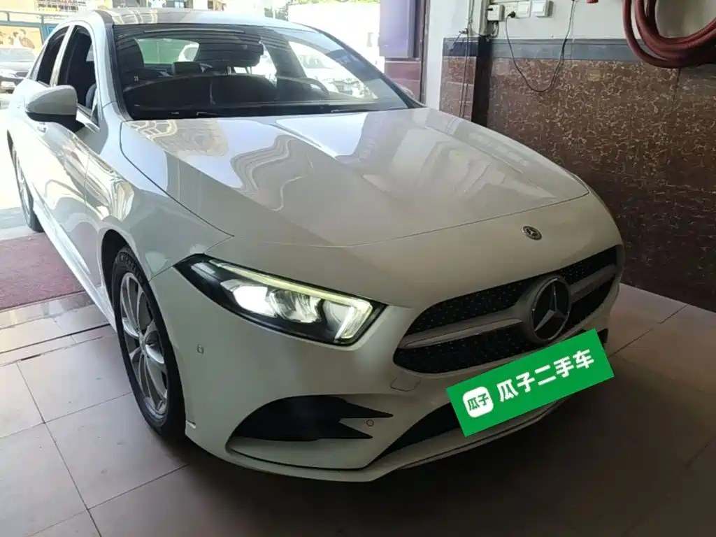 Mercedes-Benz A-Class 2019 — фото 4