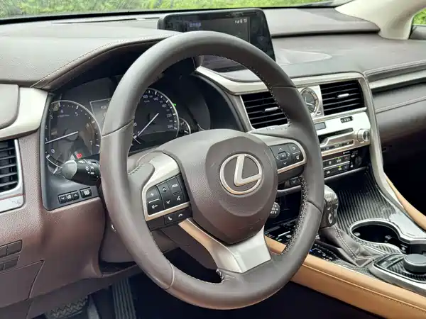Lexus RX 2017