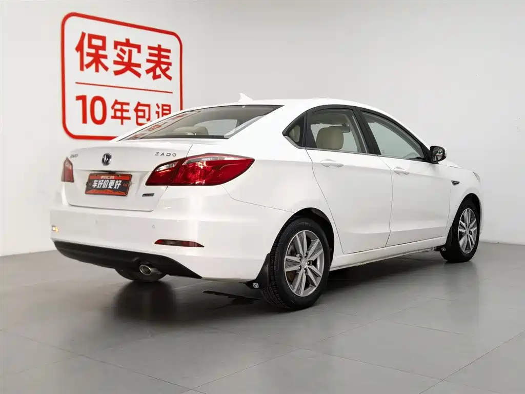 Changan Eado 2017 — фото 2