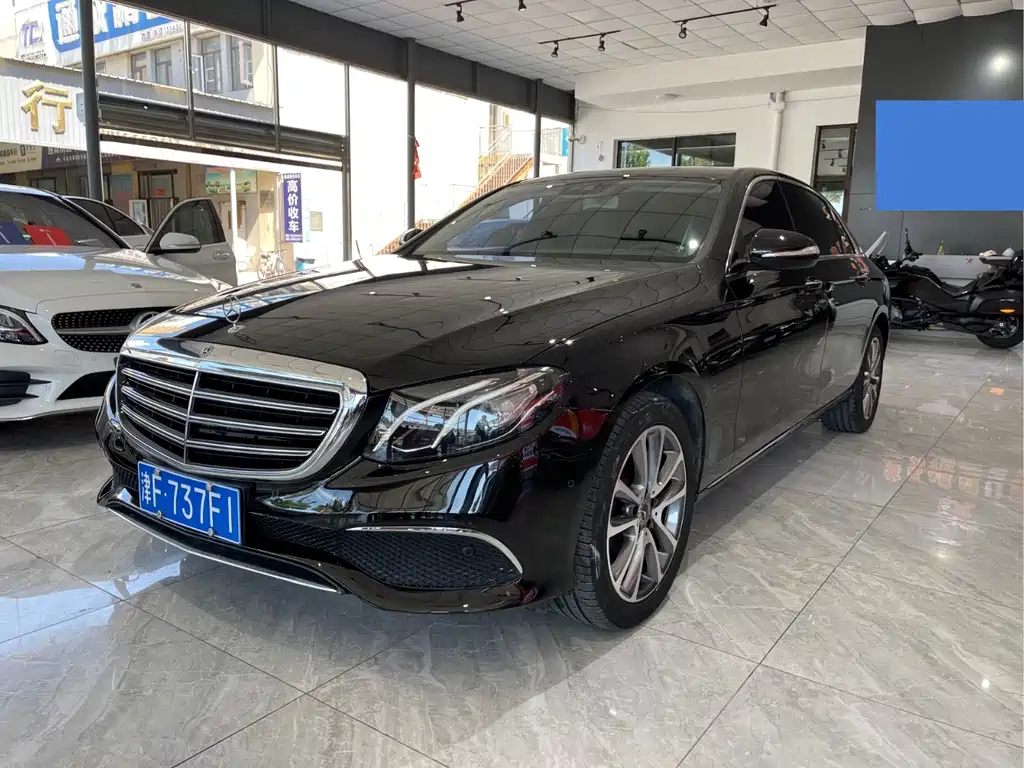 Mercedes-Benz E-Class 2017 — фото 1