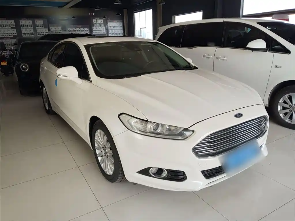 Ford Mondeo 2015 — фото 4