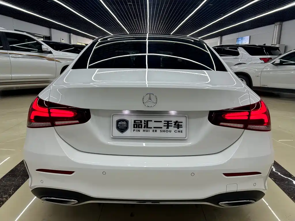 Mercedes-Benz A-Class 2019 — фото 4