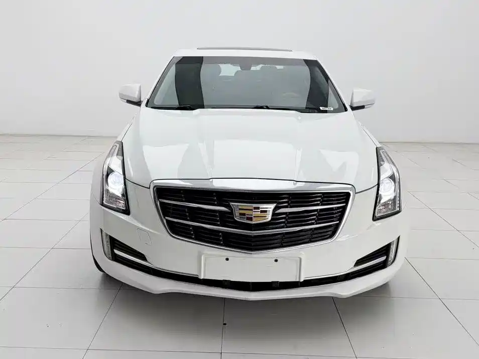 Cadillac ATS-L 2018 — фото 1