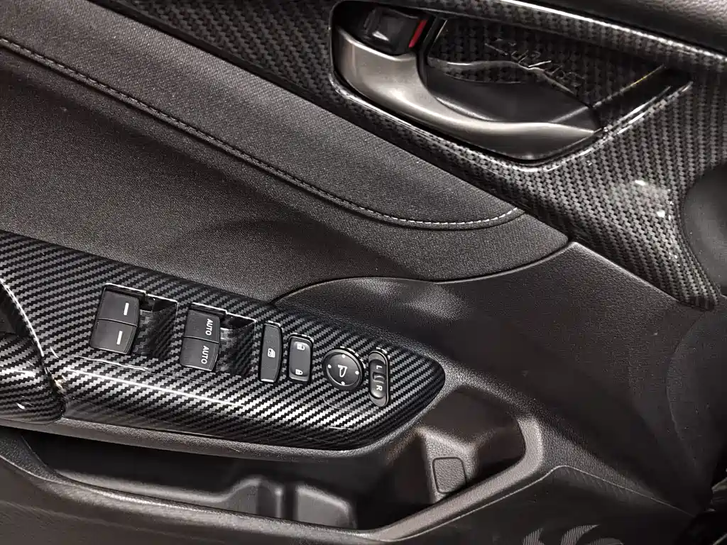 Honda Civic 2021 — фото 14