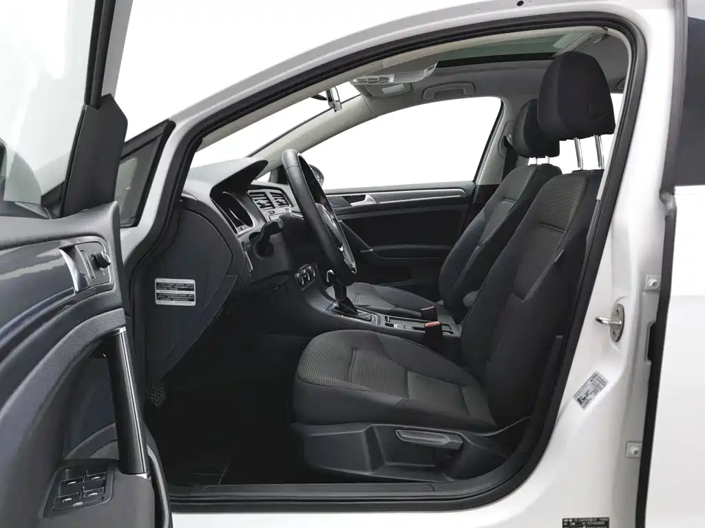 Volkswagen Golf 2016 — фото 10