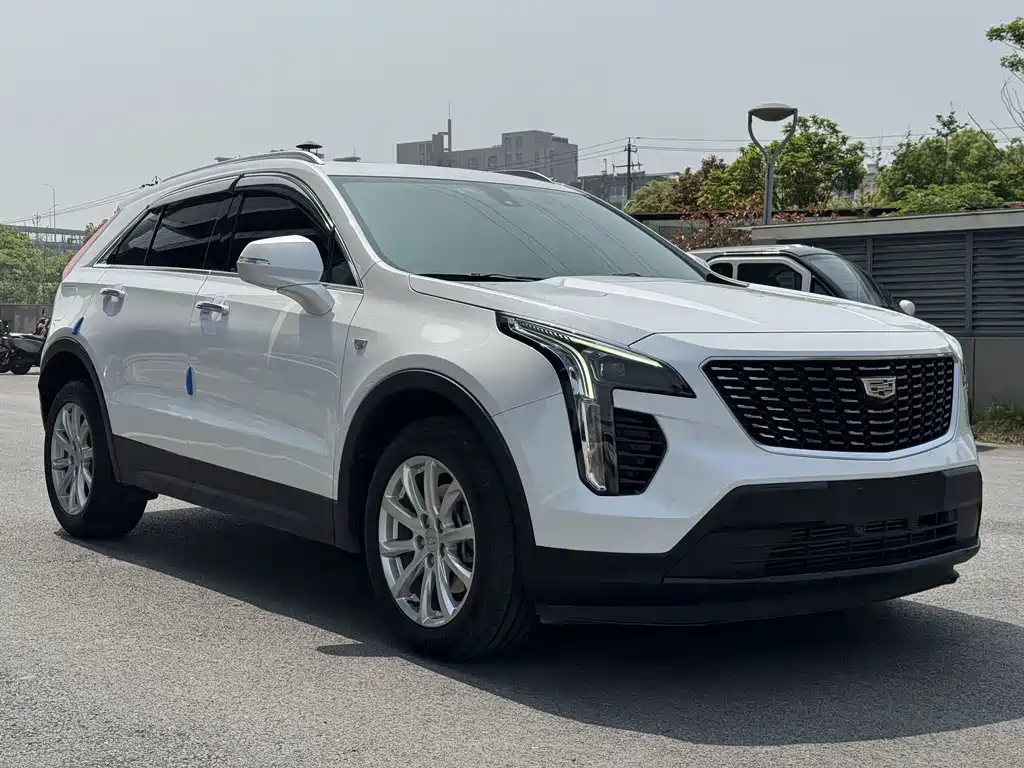 Cadillac XT4 2022 — фото 26