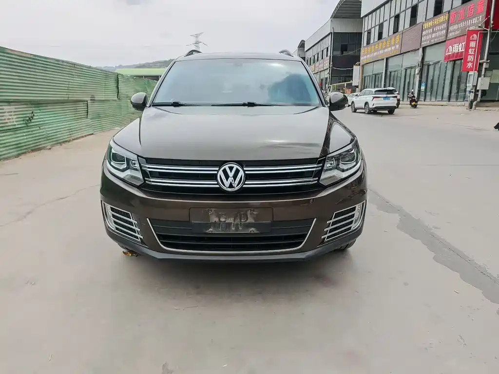 Volkswagen Tiguan 2016 — фото 2