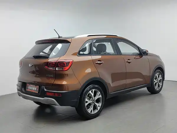 Kia KX3 2016