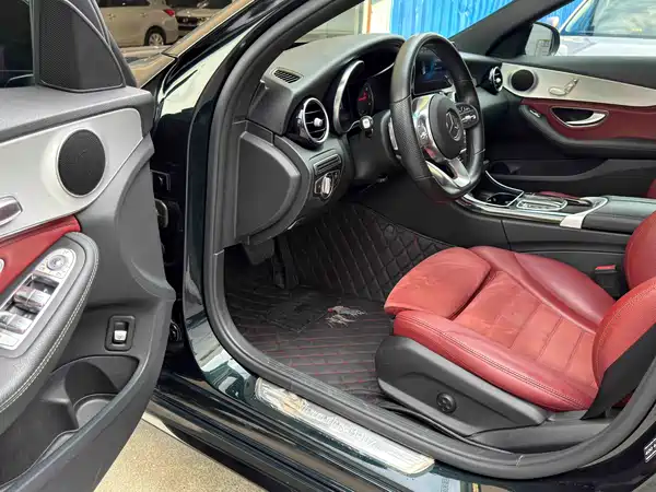 Mercedes-Benz C-Class 2019
