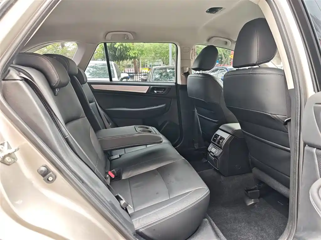 Subaru Outback 2020 — фото 24