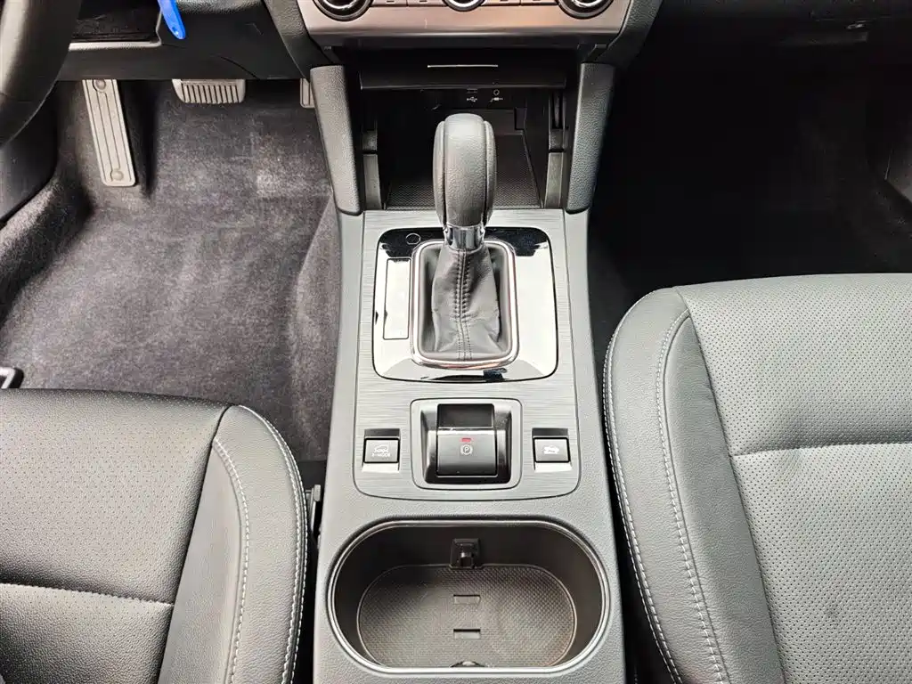 Subaru Outback 2020 — фото 16