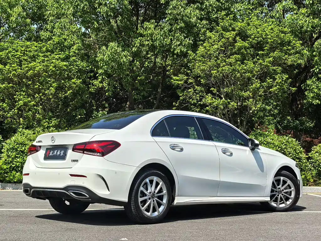 Mercedes-Benz A-Class 2021 — фото 7