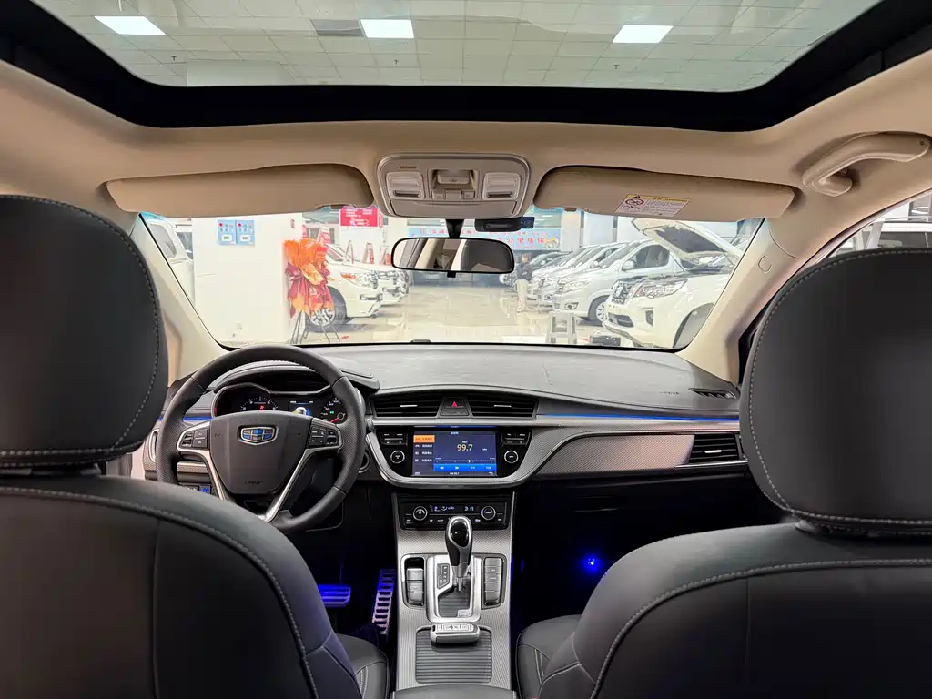 Geely Emgrand GS 2017 — фото 9