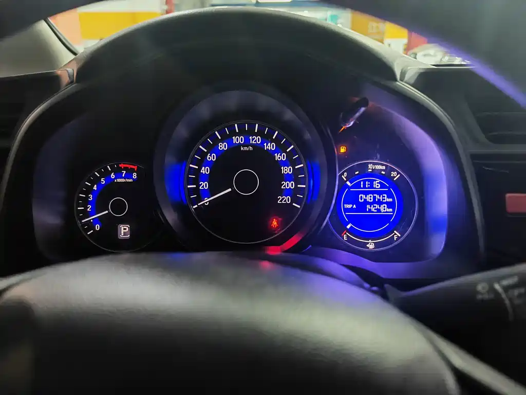Honda Fit 2017 — фото 9