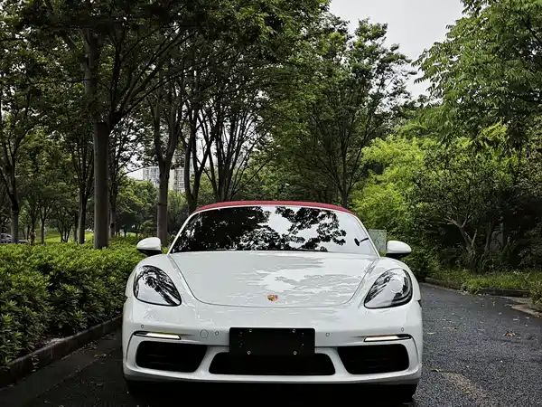 Porsche 718 2023