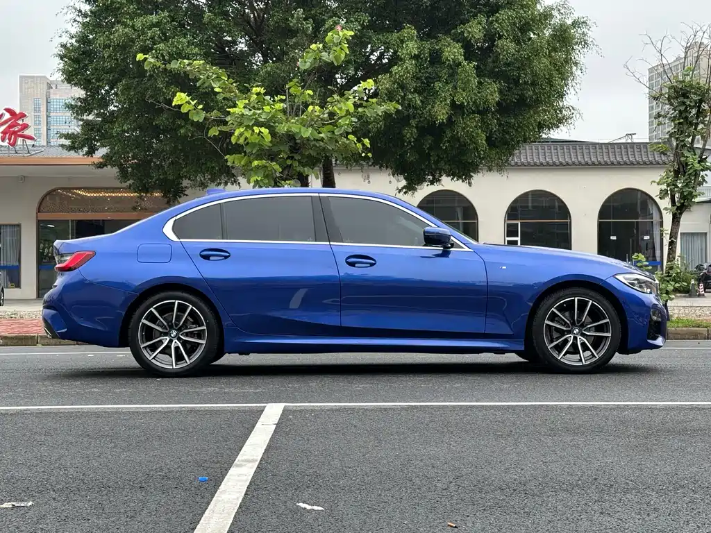 BMW 3 Series 2020 — фото 14