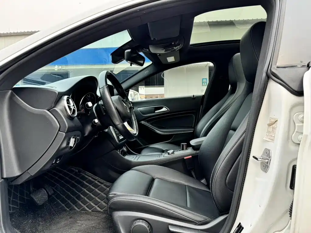 Mercedes-Benz CLA 2018 — фото 11