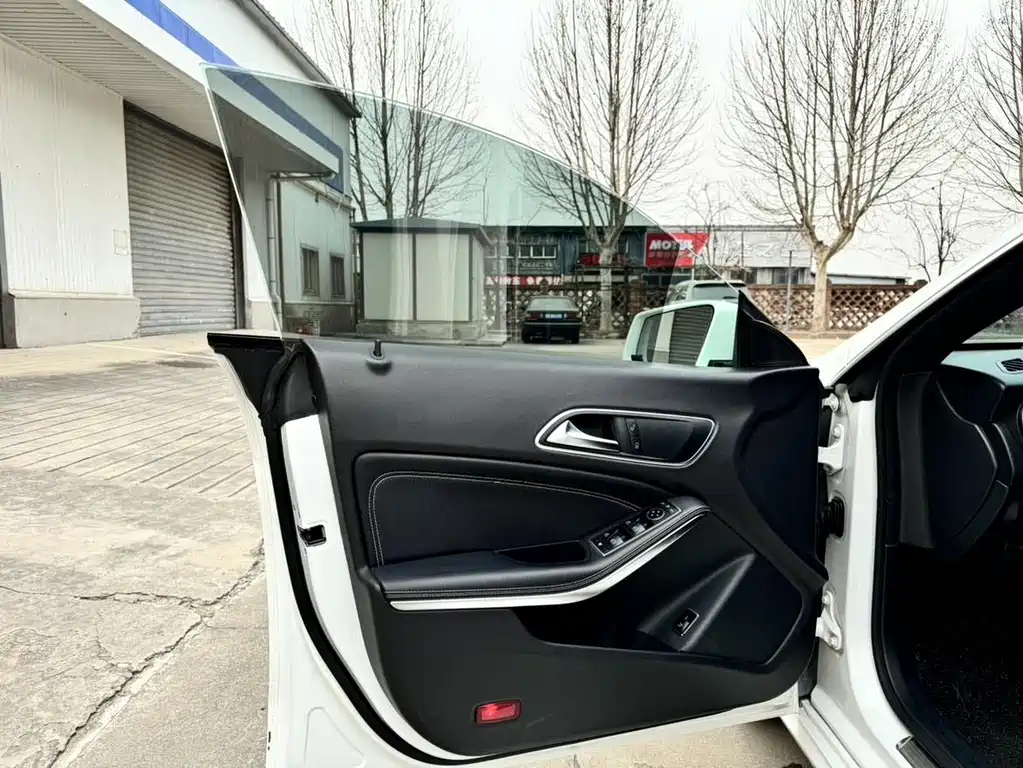 Mercedes-Benz CLA 2018 — фото 12