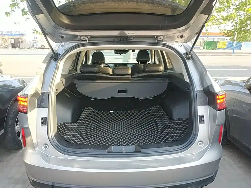 Haval H6 2023 — фото 19