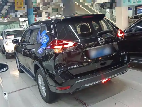 Nissan X-Trail 2021