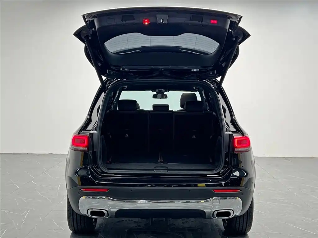 Mercedes-Benz GLB 2023 — фото 11
