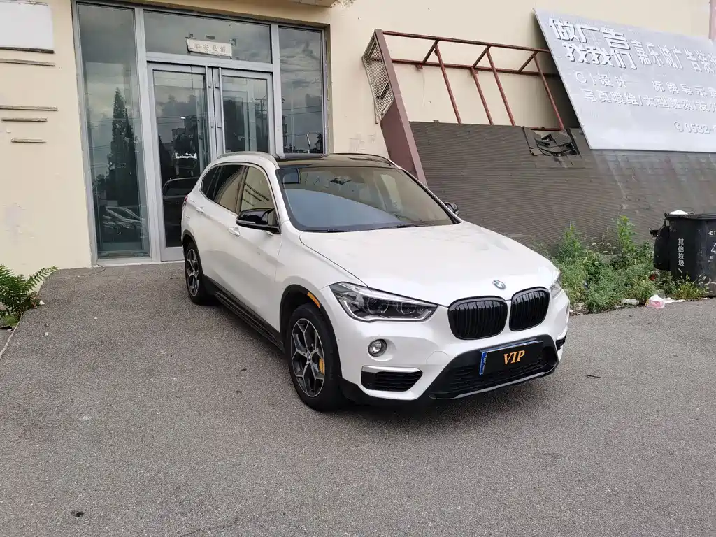 BMW X1 2017 — фото 3