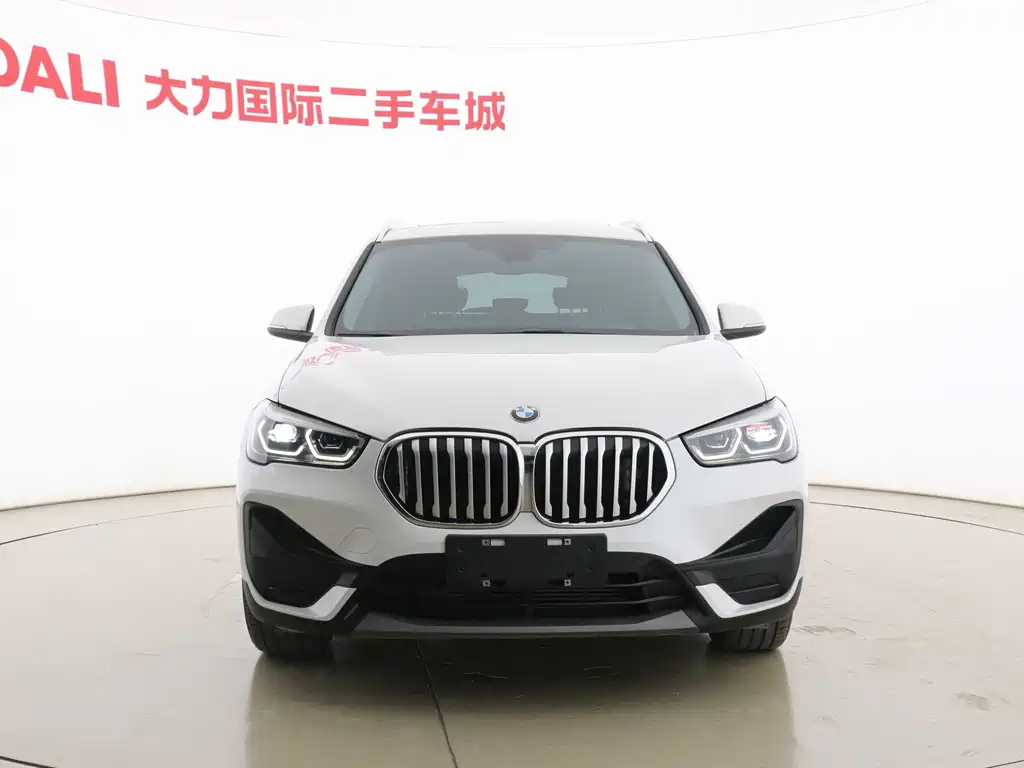BMW X1 2021 — фото 2