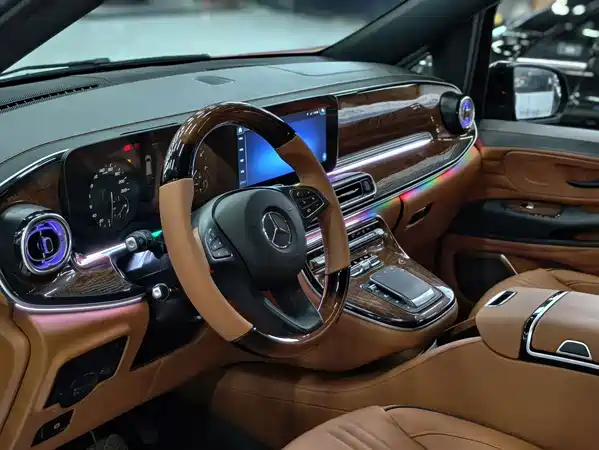 Mercedes-Benz Vito 2023