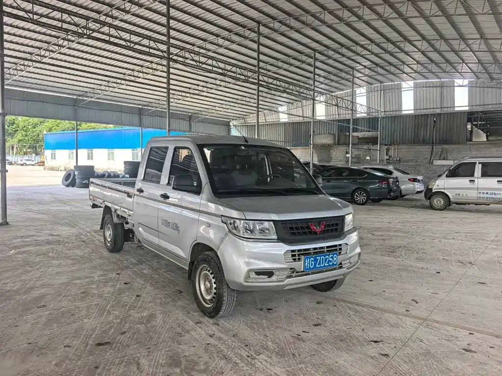 Wuling Rongguang New Card 2019 — фото 2