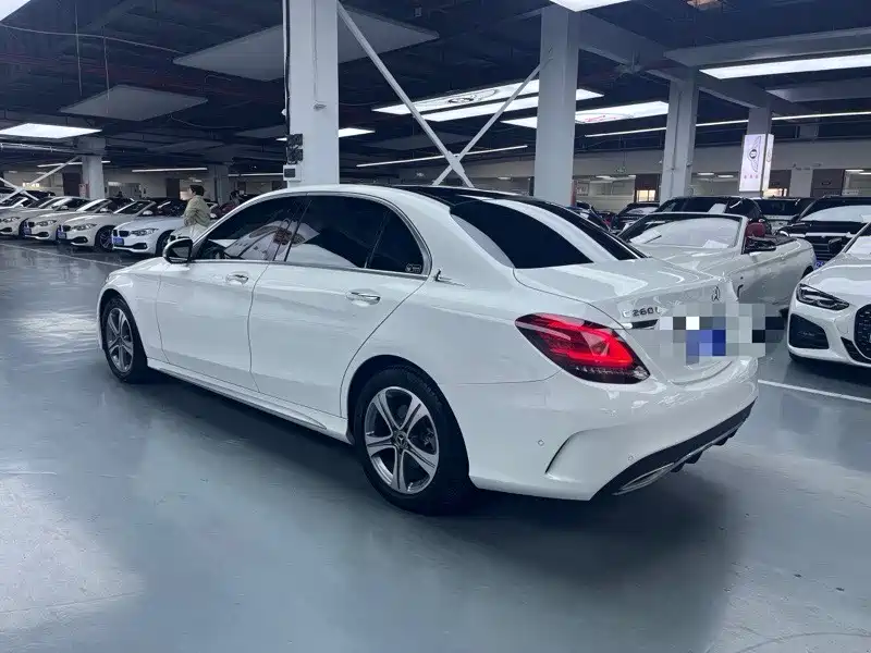 Mercedes-Benz C-Class 2021 — фото 10