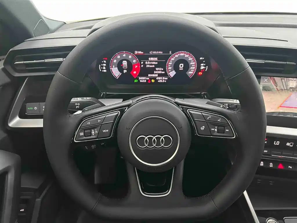 Audi A3 2023 — фото 3