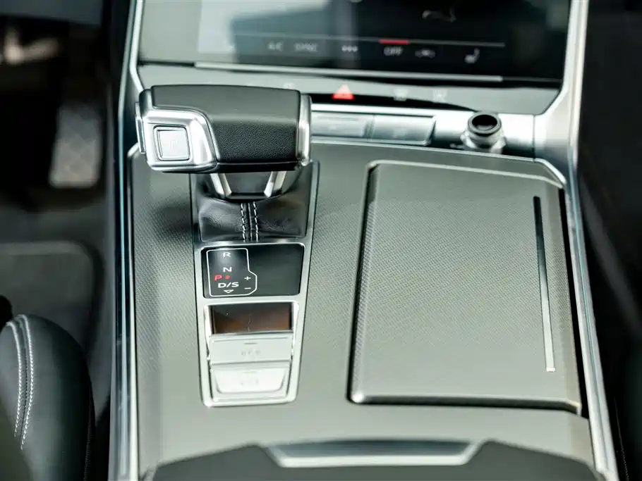 Audi A7 2024 — фото 16