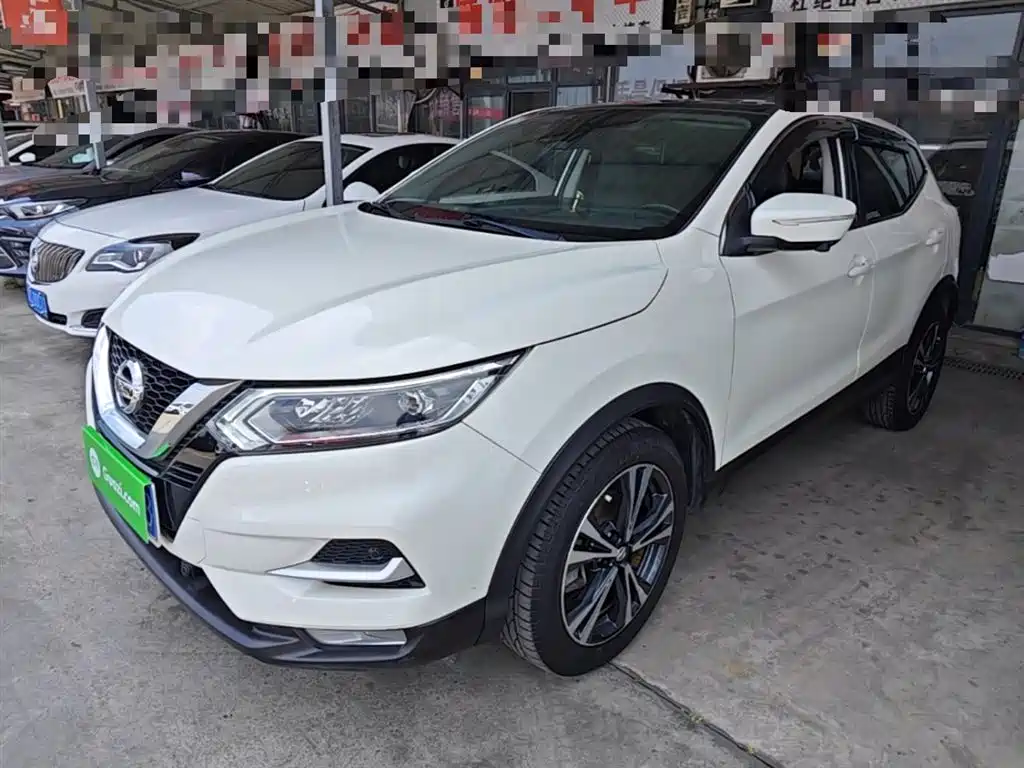 Nissan Qashqai 2021 — фото 1