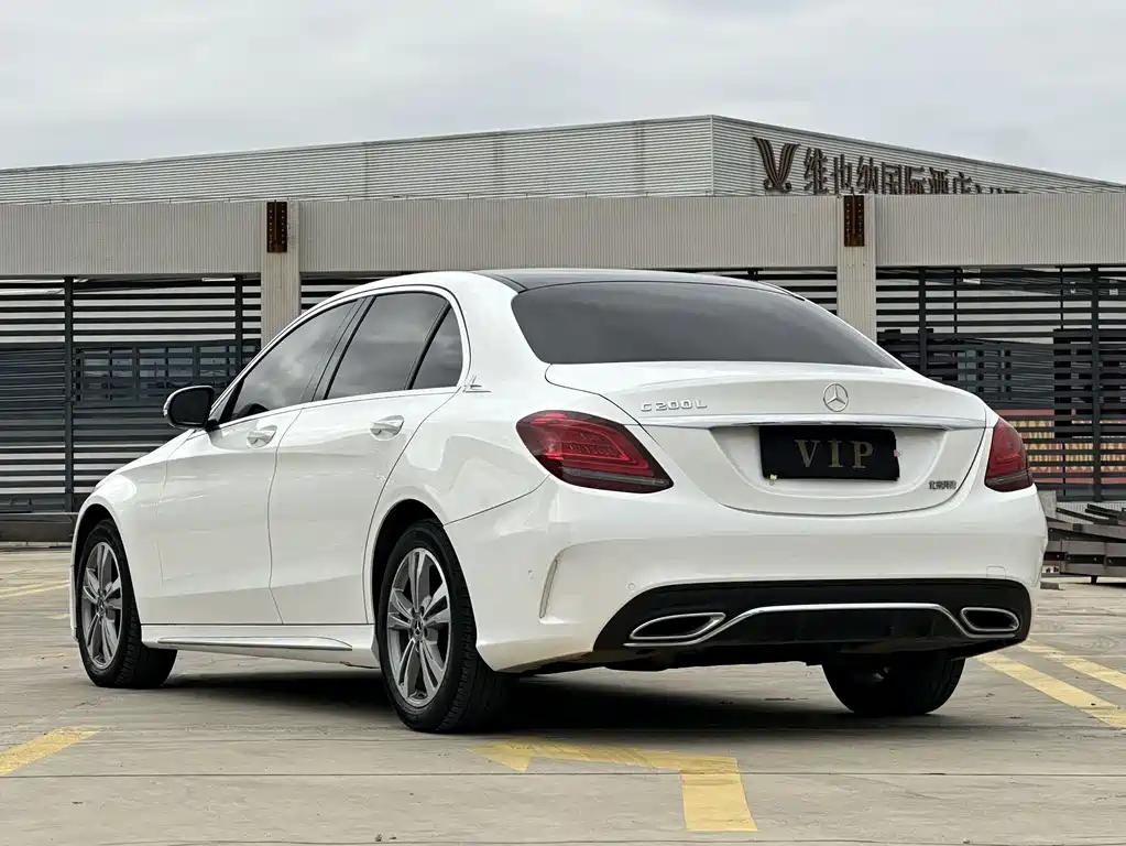 Mercedes-Benz C-Class 2021 — фото 11